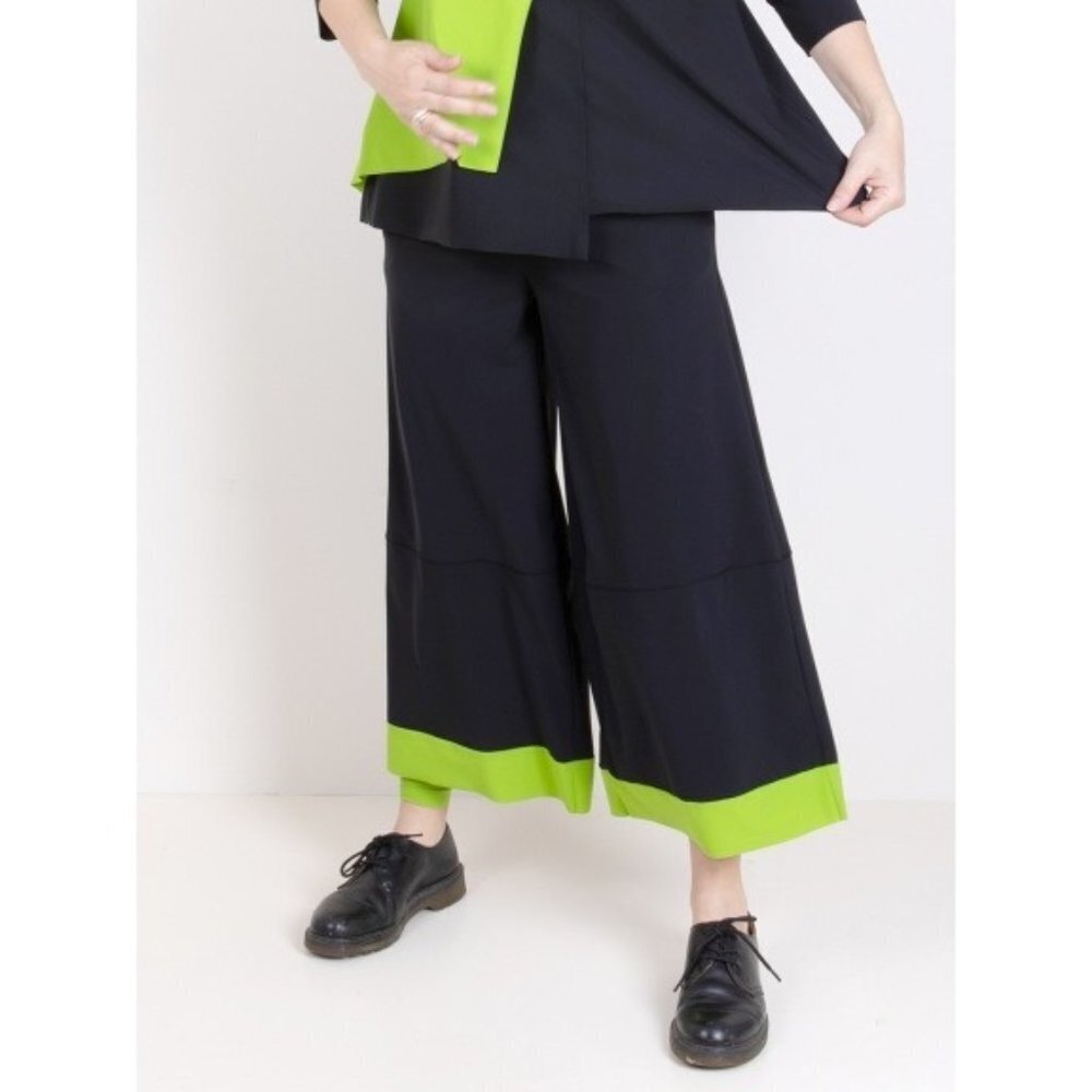 Chiara Cocol Italy Baby Tech Wide Leg Pant Size M